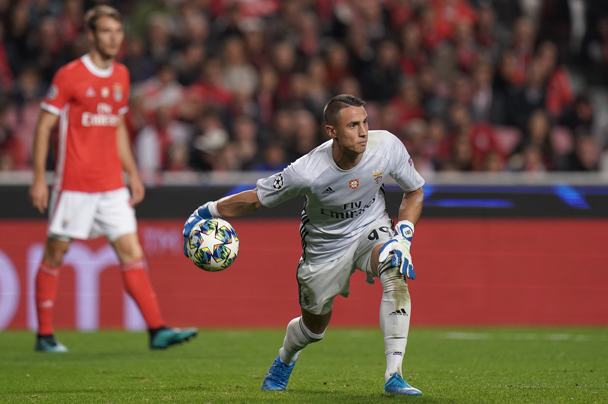  窗口期纽卡斯尔造点机会——葡超节点到来，态度坚定，轮换策略成焦点